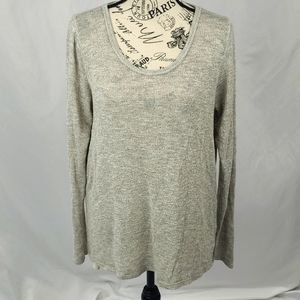 Studio Y Sweater Top Glitter threading detailed back